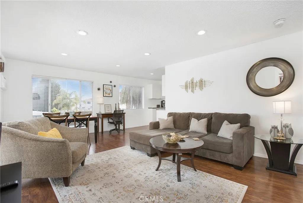 San Clemente, CA 92672,140 Avenida Algodon #C