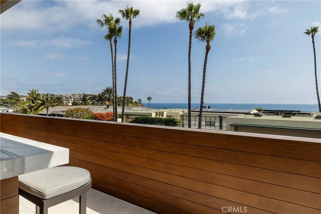 Laguna Beach, CA 92651,2538 Monaco Drive