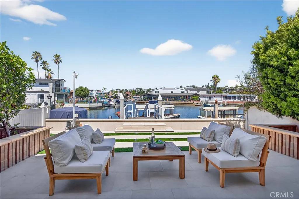 Newport Beach, CA 92663,613 36Th Street