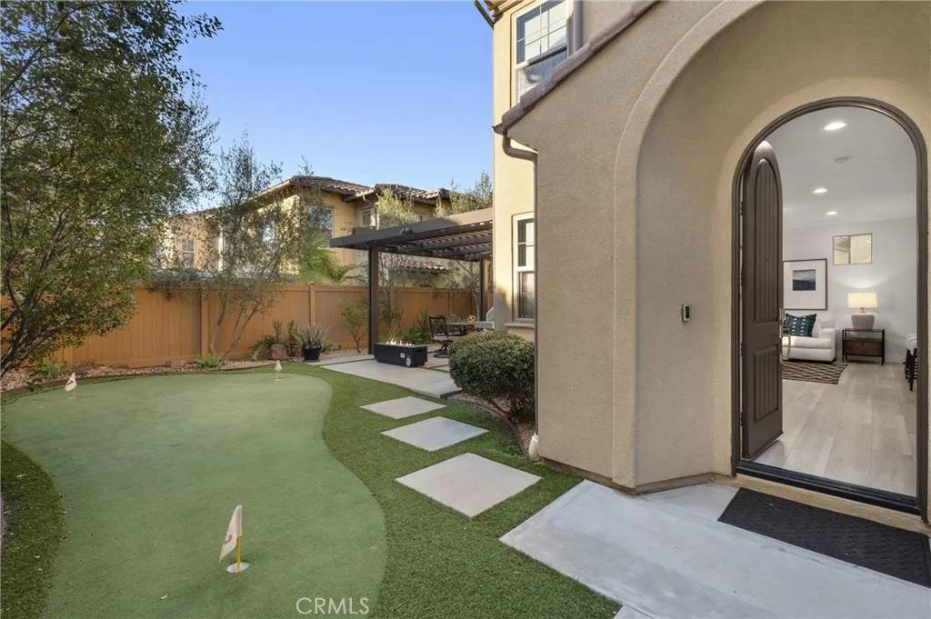 San Juan Capistrano, CA 92675,28274 Camino Del Rio