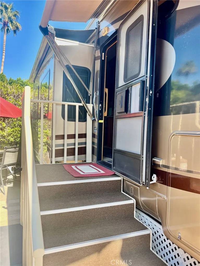 Cathedral City, CA 92262,69411 Ramon