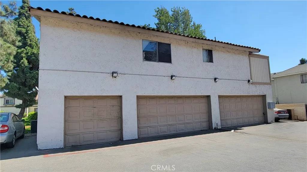 Placentia, CA 92870,325 Camarillo Street