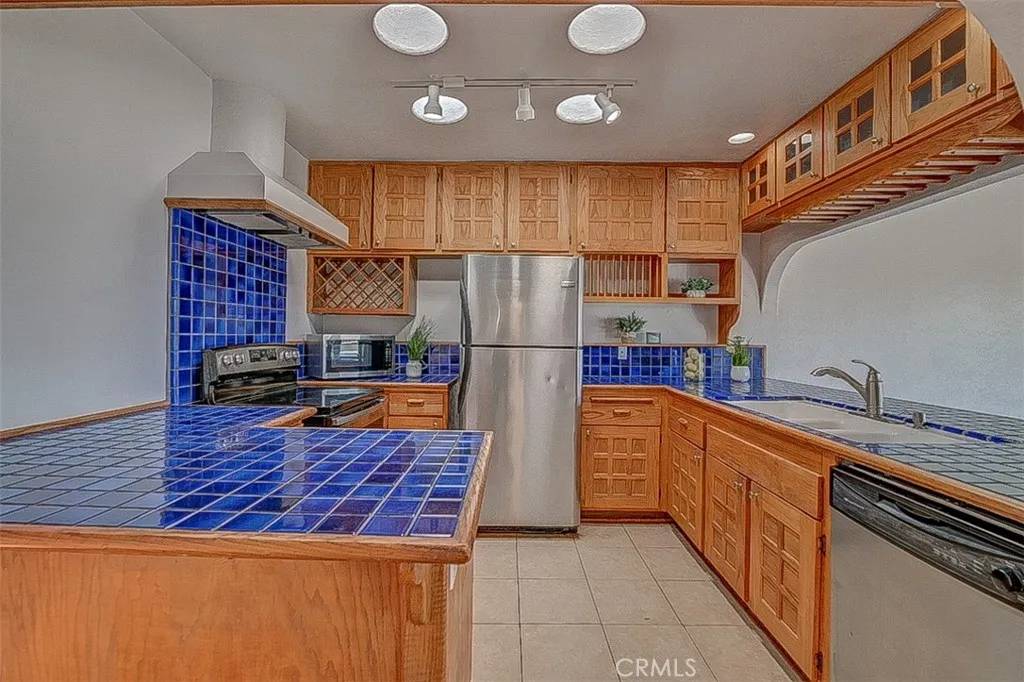 Dana Point, CA 92629,24095 Vista Corona