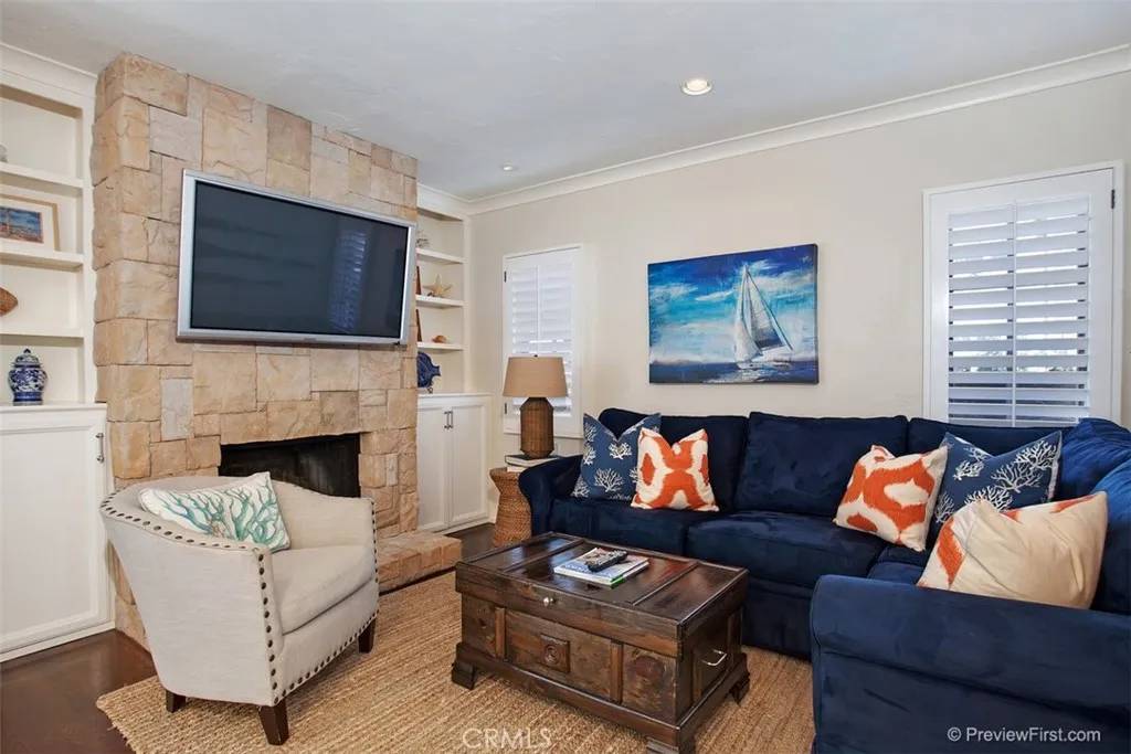 Corona Del Mar, CA 92625,441 Carnation Avenue