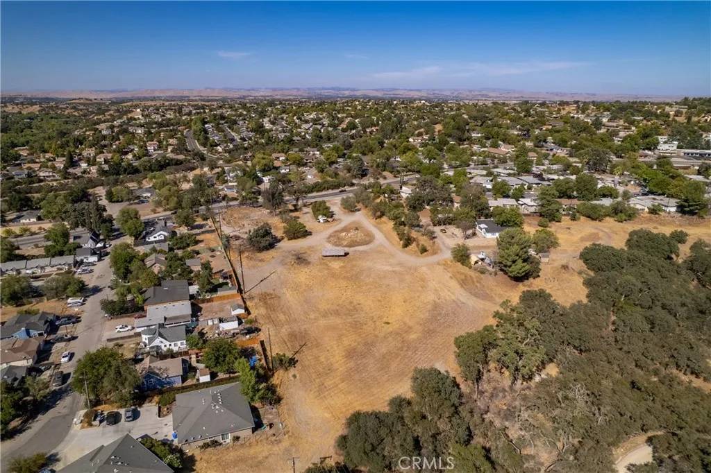 Paso Robles, CA 93446,420 Creston