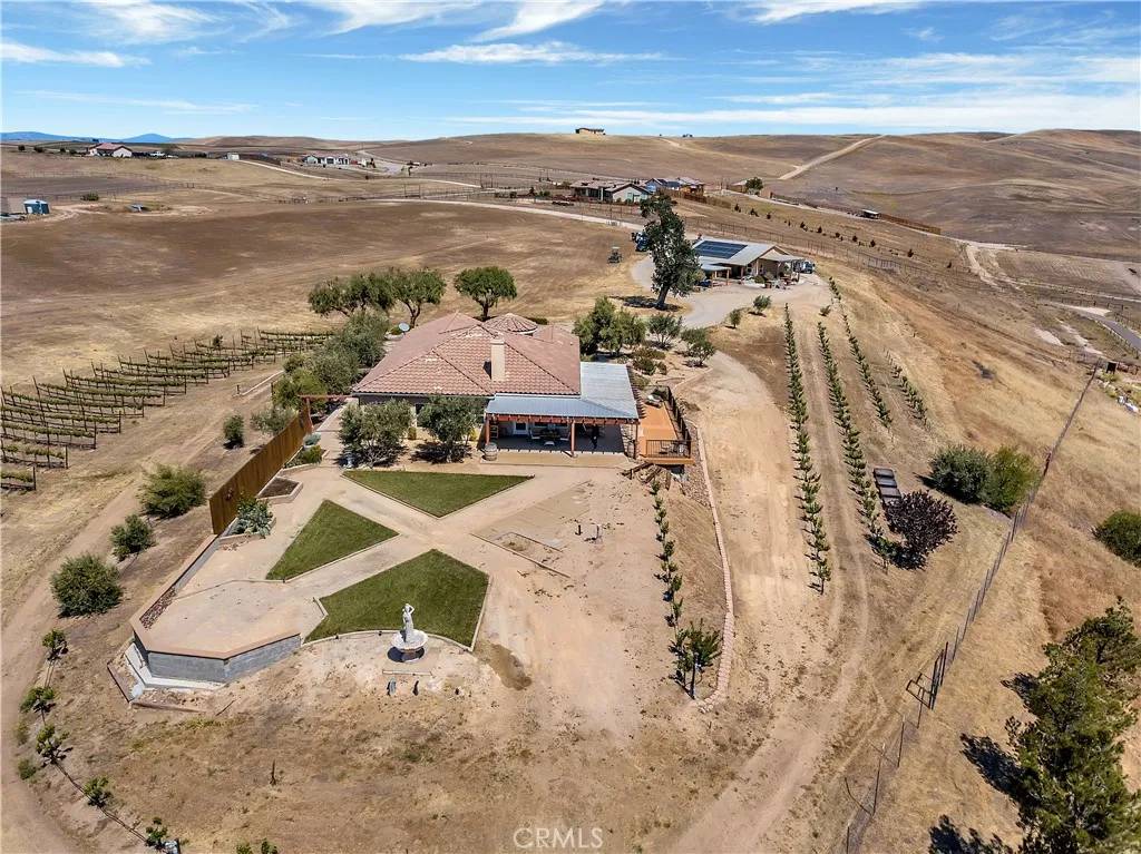 Paso Robles, CA 93446,3860 Gruenhagen