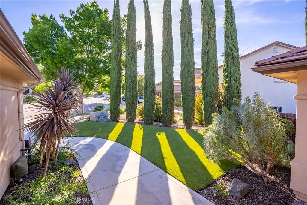 Paso Robles, CA 93446,333 Susannah Lane