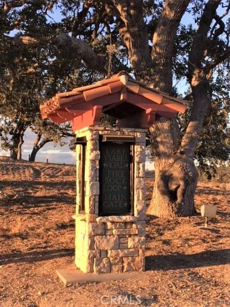 Templeton, CA 93465,1880 Fire Rock