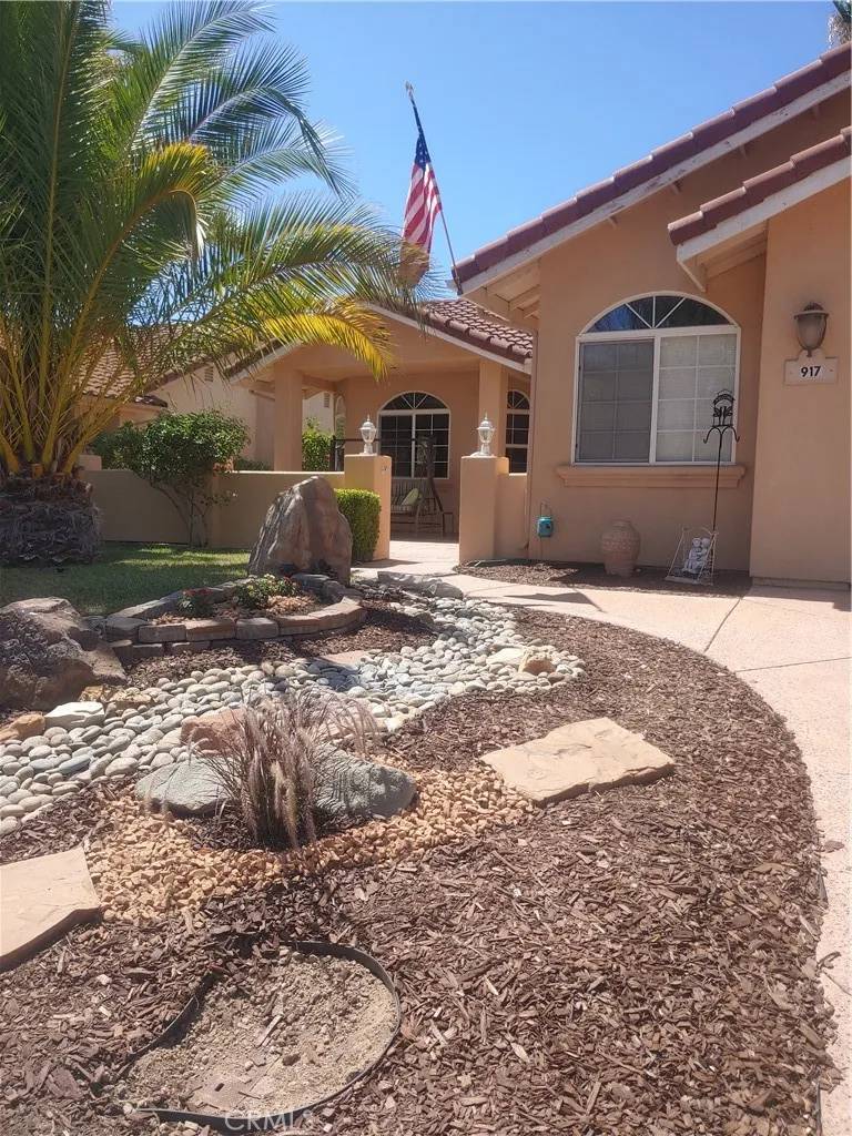 Paso Robles, CA 93446,917 Torrey Pines