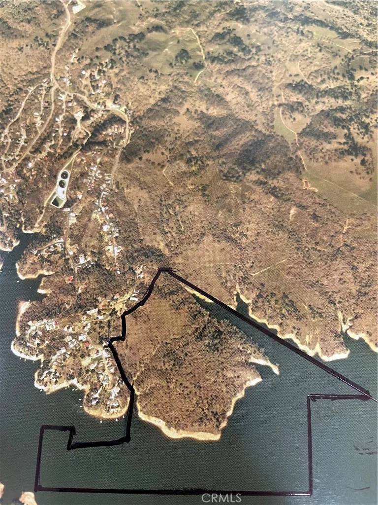 Bradley, CA 93426,8180 Coach Whip