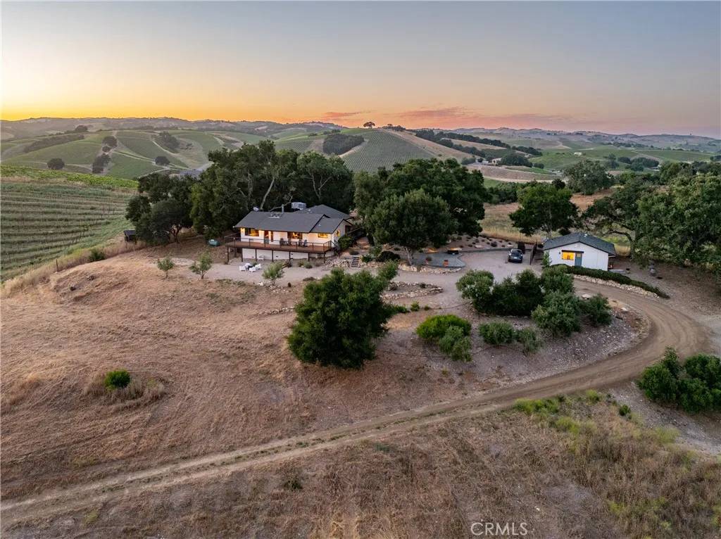 Templeton, CA 93465,115 Booker Road