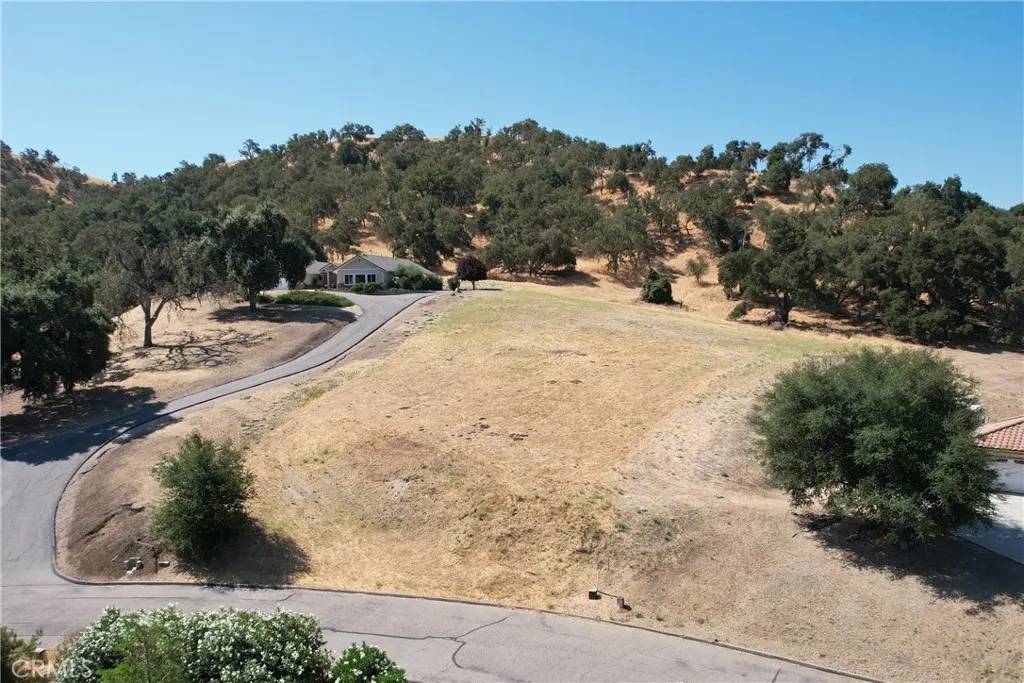 Paso Robles, CA 93446,9912 Sunfish