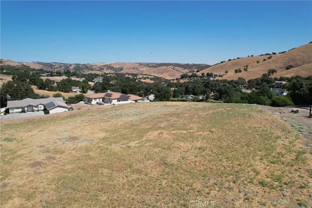 Paso Robles, CA 93446,9912 Sunfish