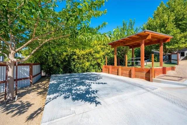 Templeton, CA 93465,800 Salinas Avenue