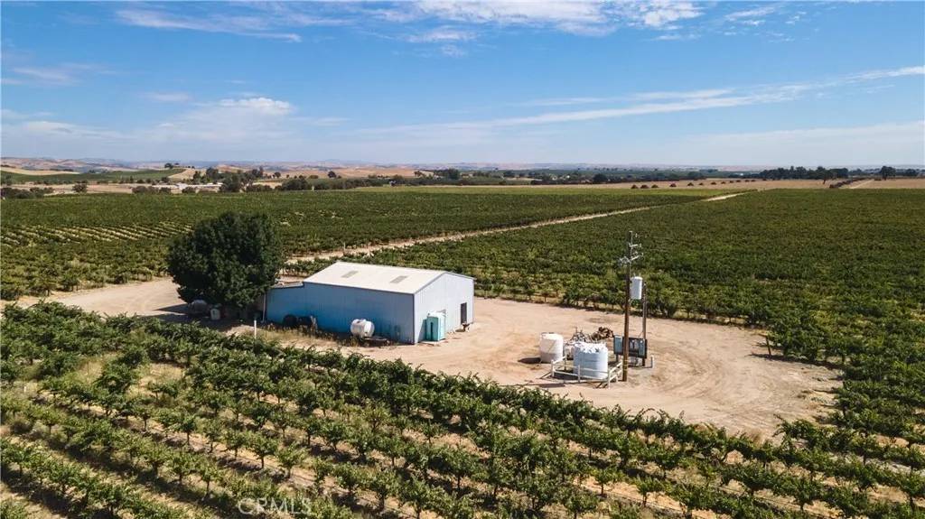 Paso Robles, CA 93446,1600 Adobe Road