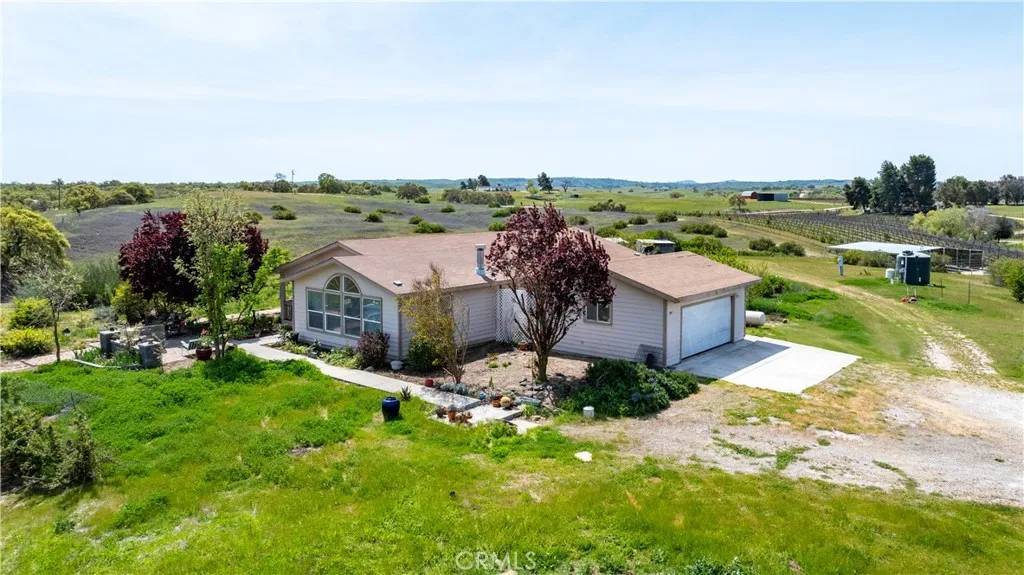Paso Robles, CA 93446,7997 Feenstra Road
