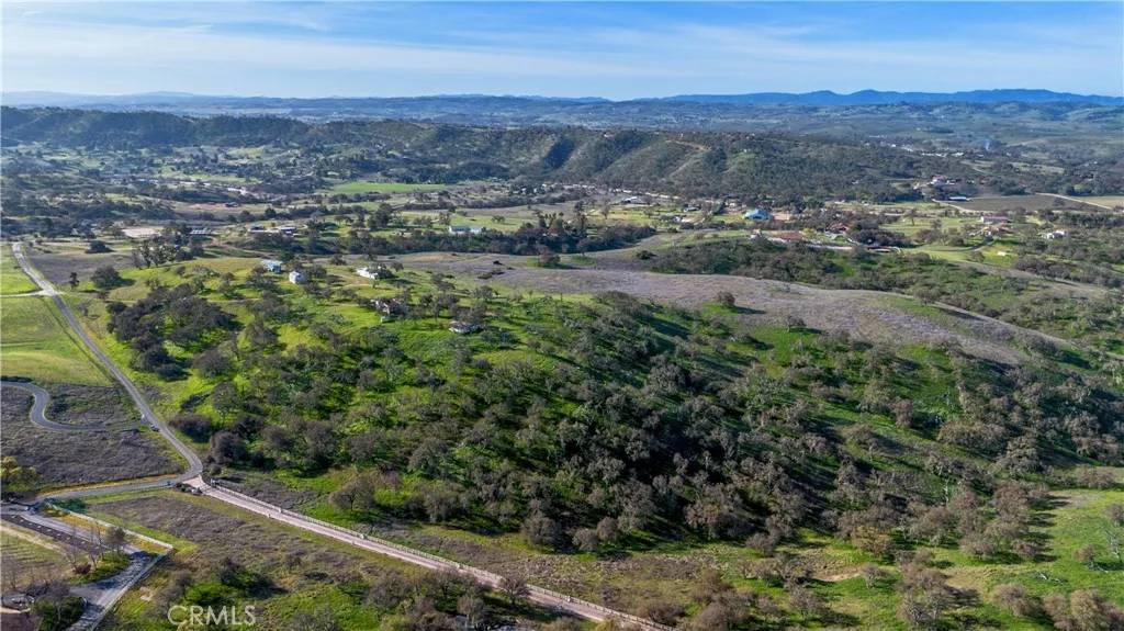 Paso Robles, CA 93446,930 Windwood Road