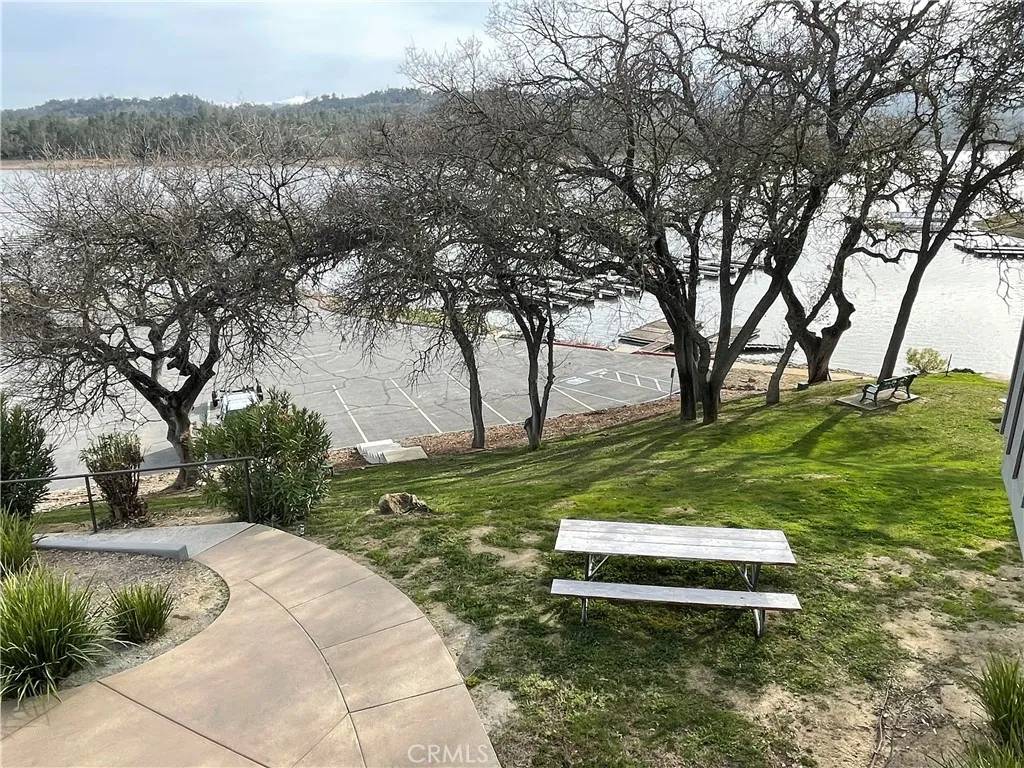 Bradley, CA 93426,2532 Anchor
