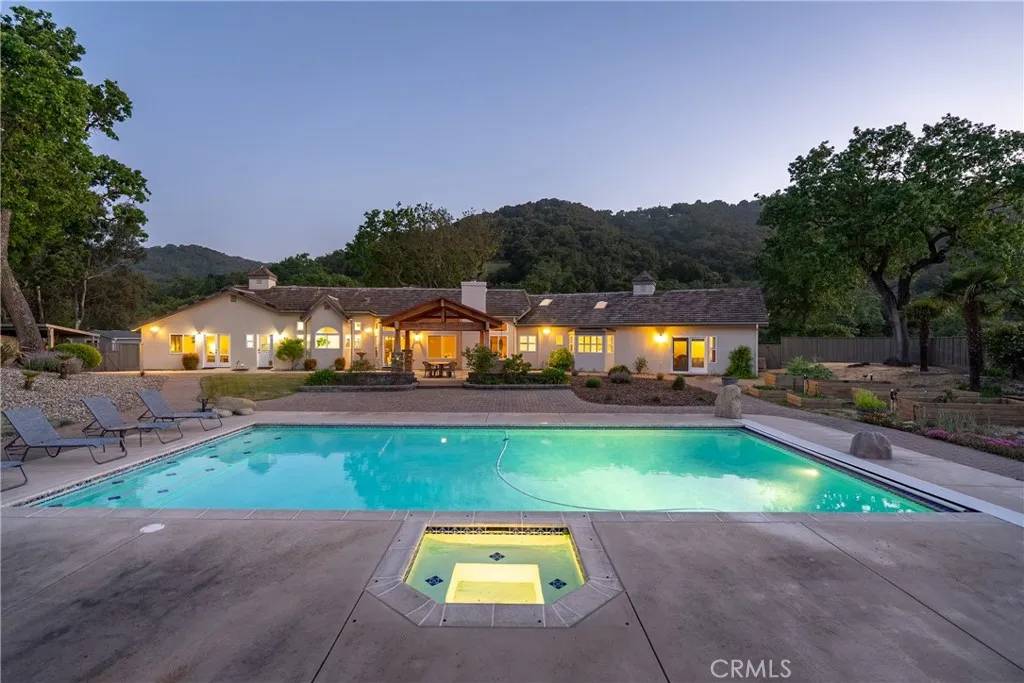 Atascadero, CA 93422,11620 Cenegal Road