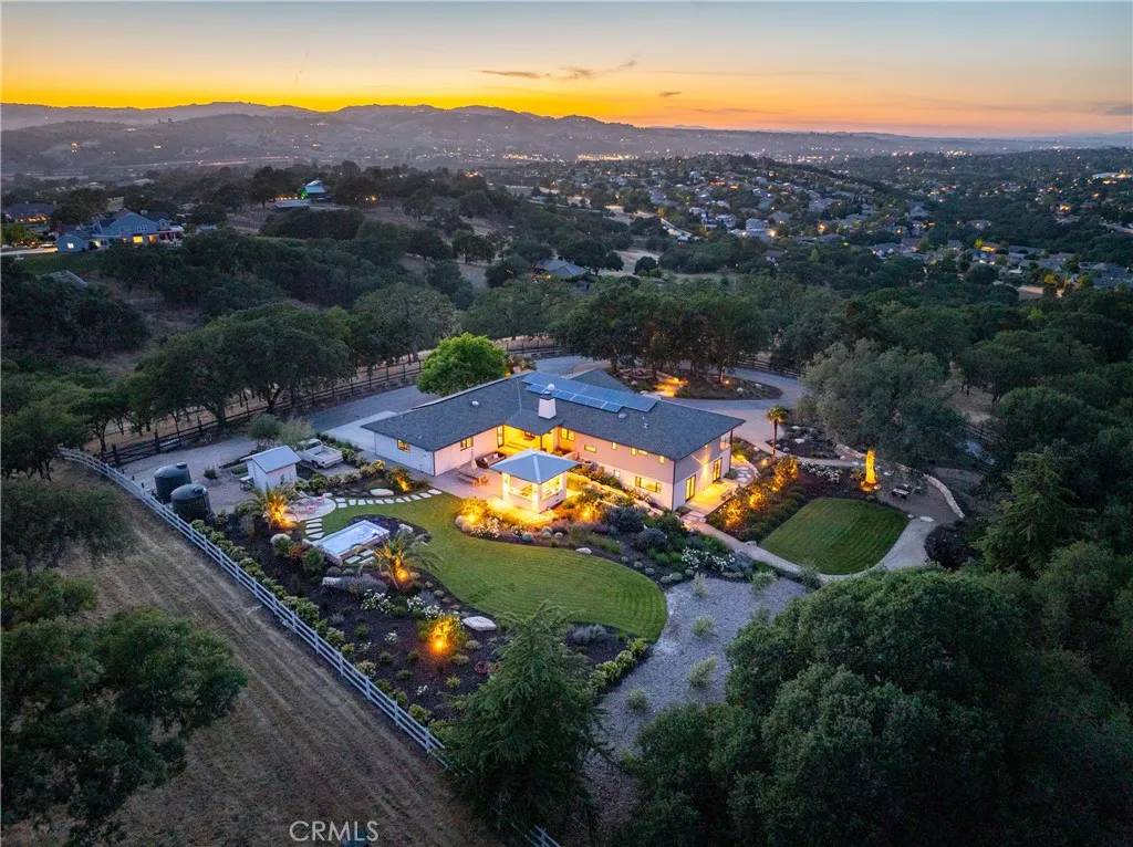 Paso Robles, CA 93446,1685 Arbolado Road