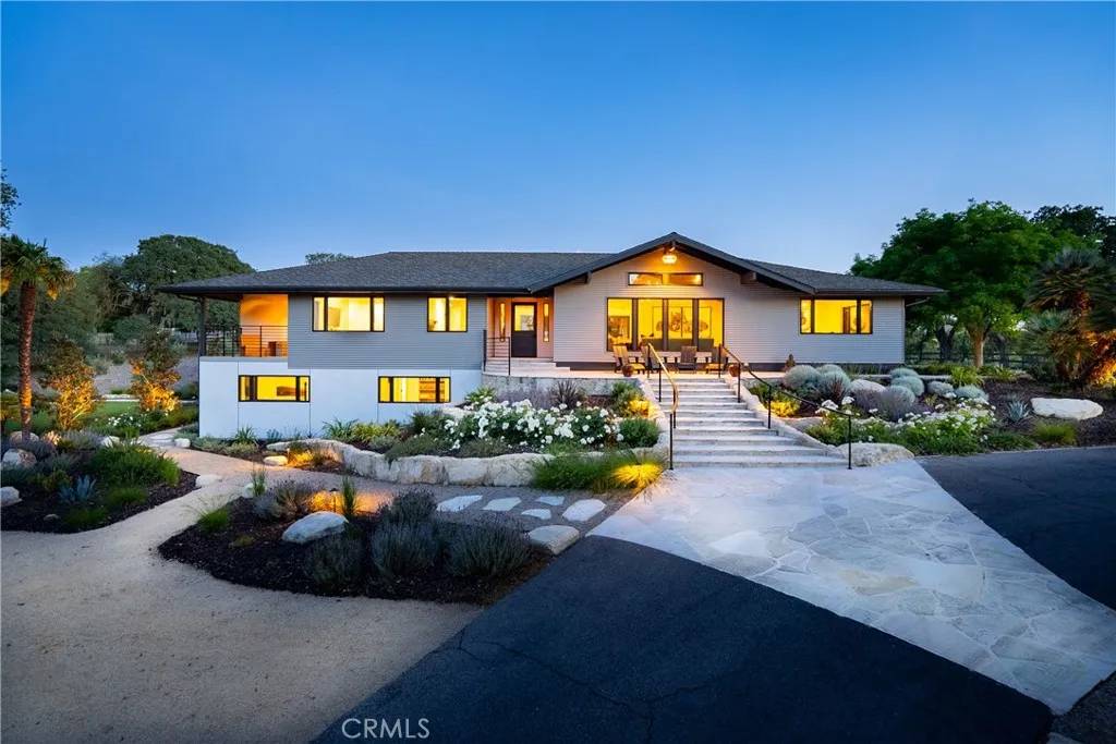 Paso Robles, CA 93446,1685 Arbolado Road