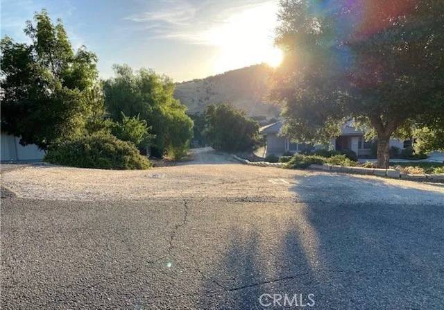 Paso Robles, CA 93446,9927 Flyrod