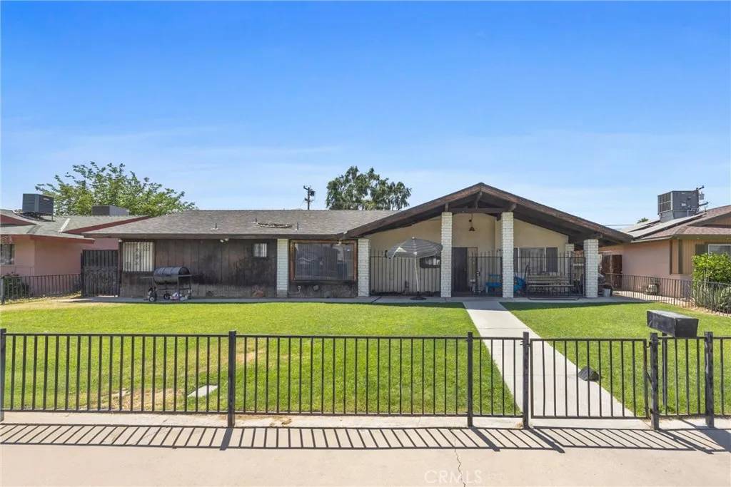 Bakersfield, CA 93307,4413 Monitor Street