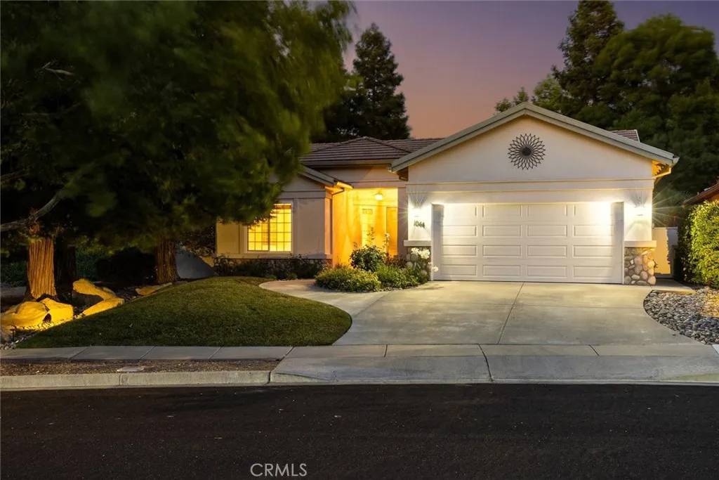 Paso Robles, CA 93446,1044 Sleepy Hollow Road