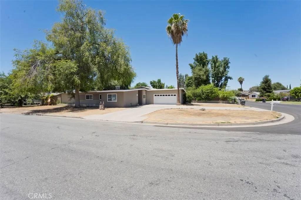 Bakersfield, CA 93309,4001 Rinker Way