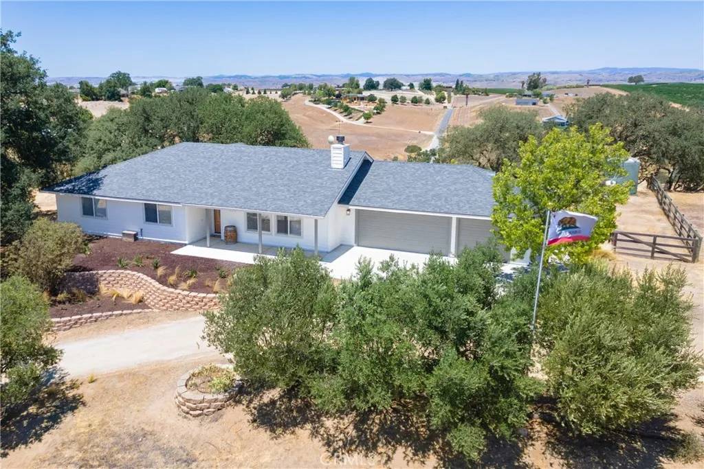 Paso Robles, CA 93446,5335 Play Doe Lane