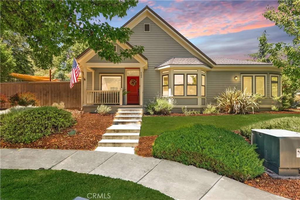 Paso Robles, CA 93446,545 Maple Street