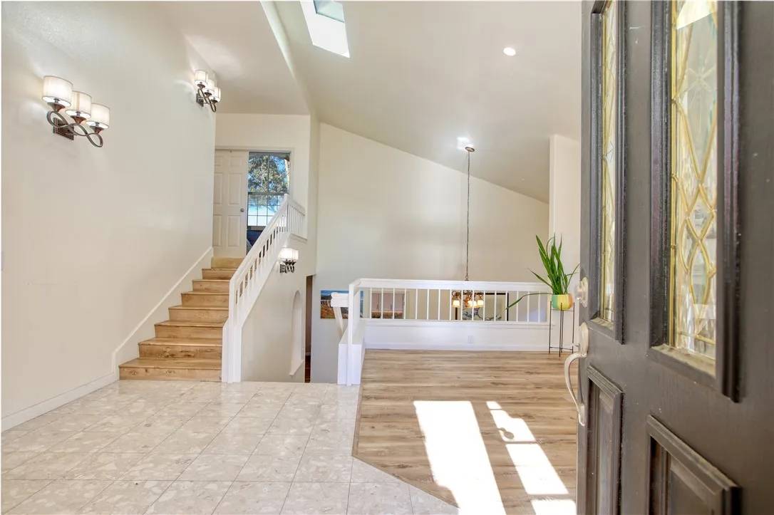 San Luis Obispo, CA 93405,714 Clearview