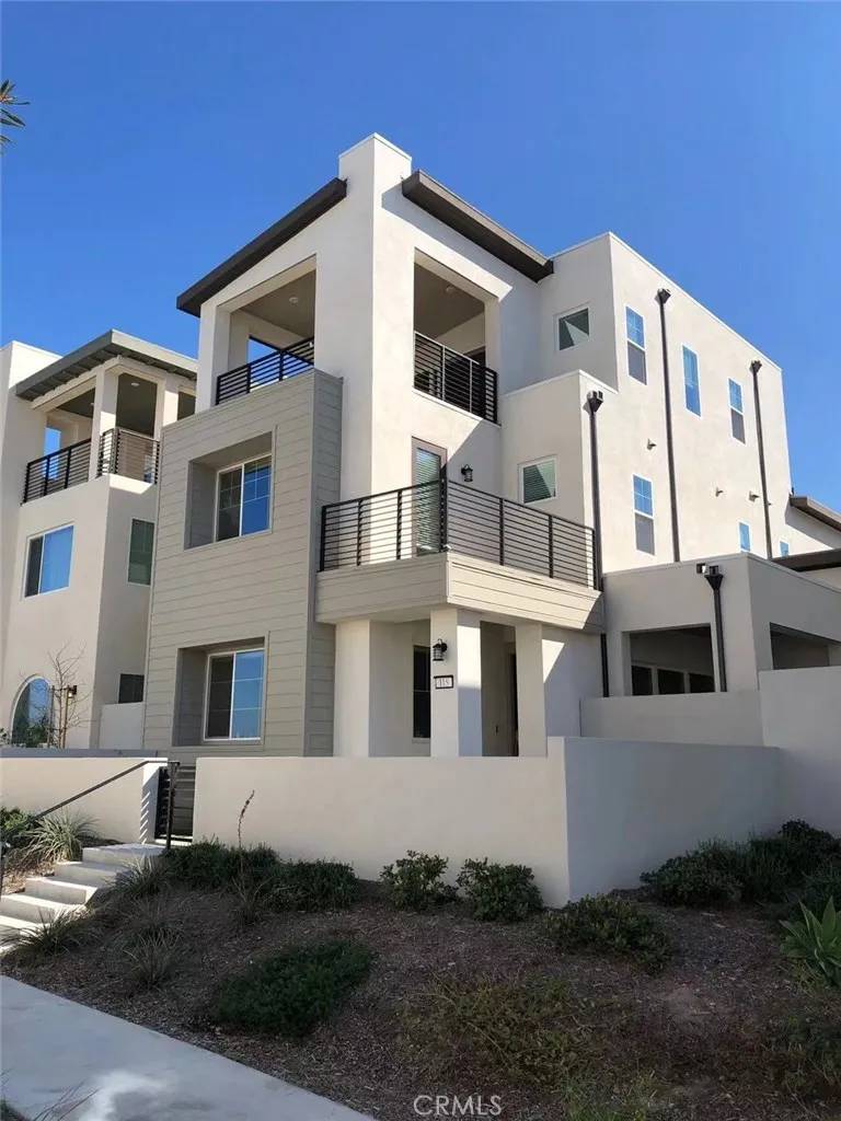 Irvine, CA 92618,115 Pitch