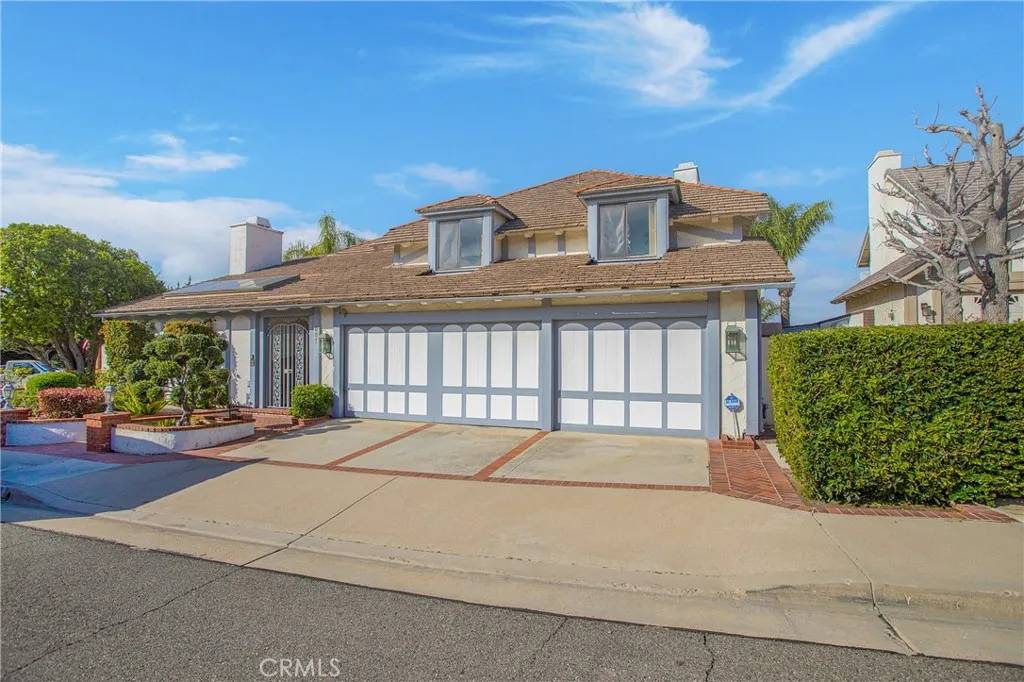 Anaheim Hills, CA 92807,7001 E Country Club Lane