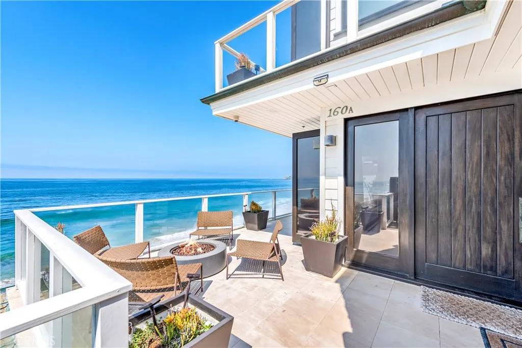 Laguna Beach, CA 92651,160 Saint Anns Drive