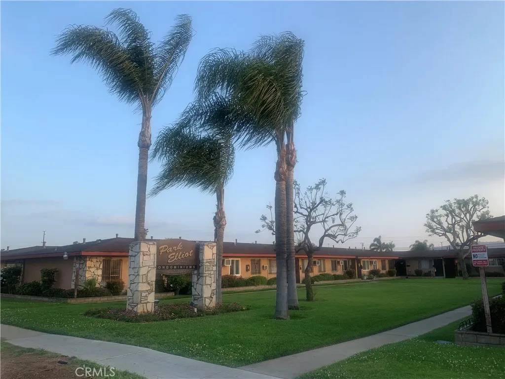 La Puente, CA 91744,14448 Amar Road #Q
