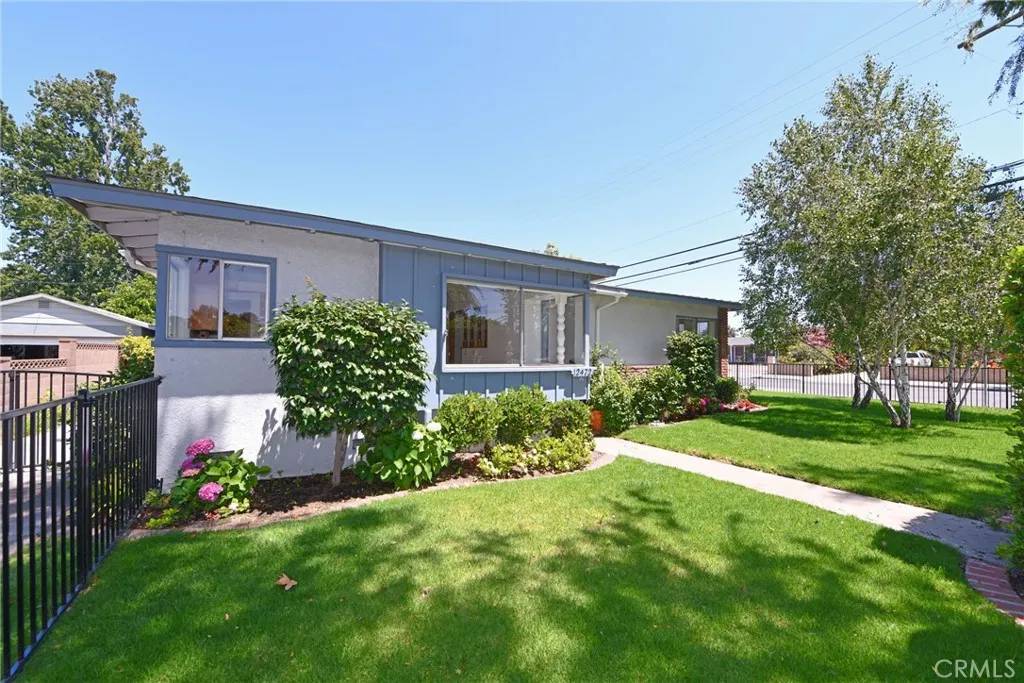 Garden Grove, CA 92840,12472 Pine Street