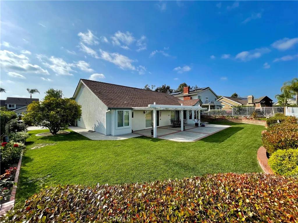 Lake Forest, CA 92630,21342 Vista Estate Drive