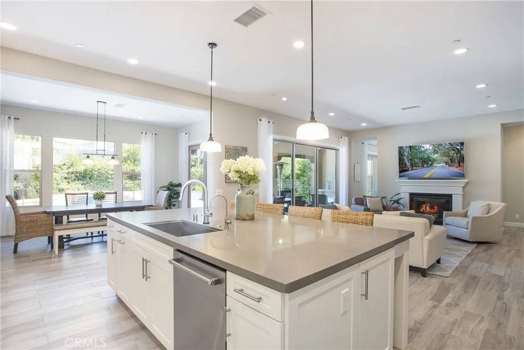 Rancho Mission Viejo, CA 92694,25 Cadencia Street
