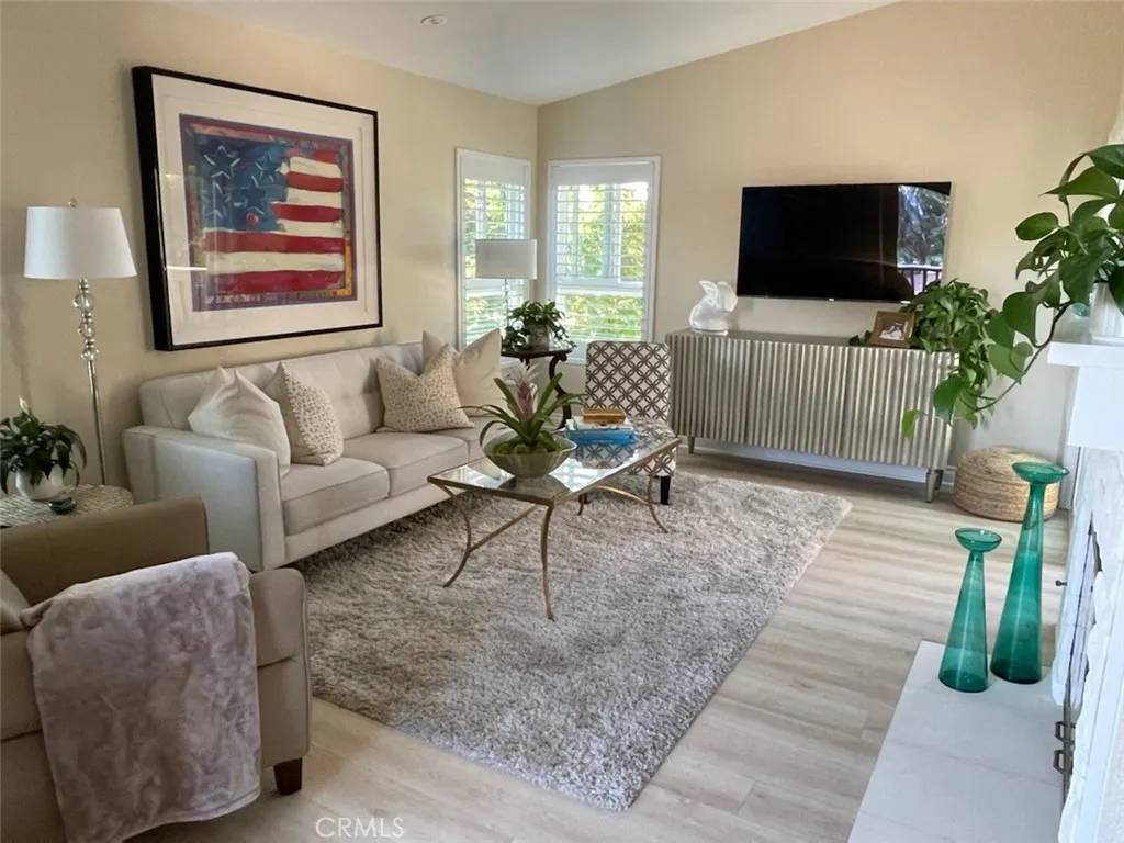 Dana Point, CA 92629,34 Corniche Drive #H