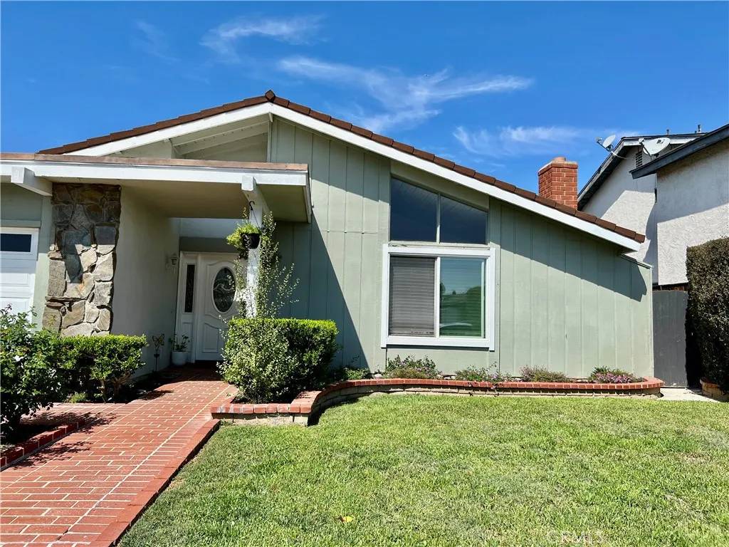 Huntington Beach, CA 92646,20071 Big Bend Lane