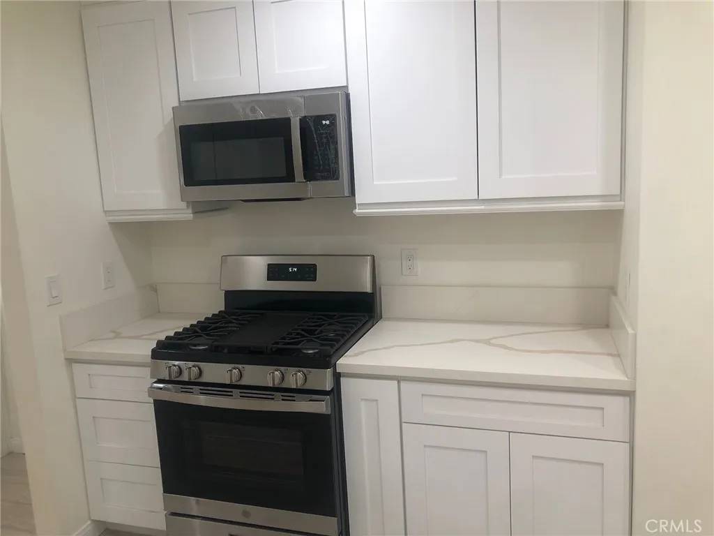 Canyon Country, CA 91351,19642 Fairweather Street Northeast