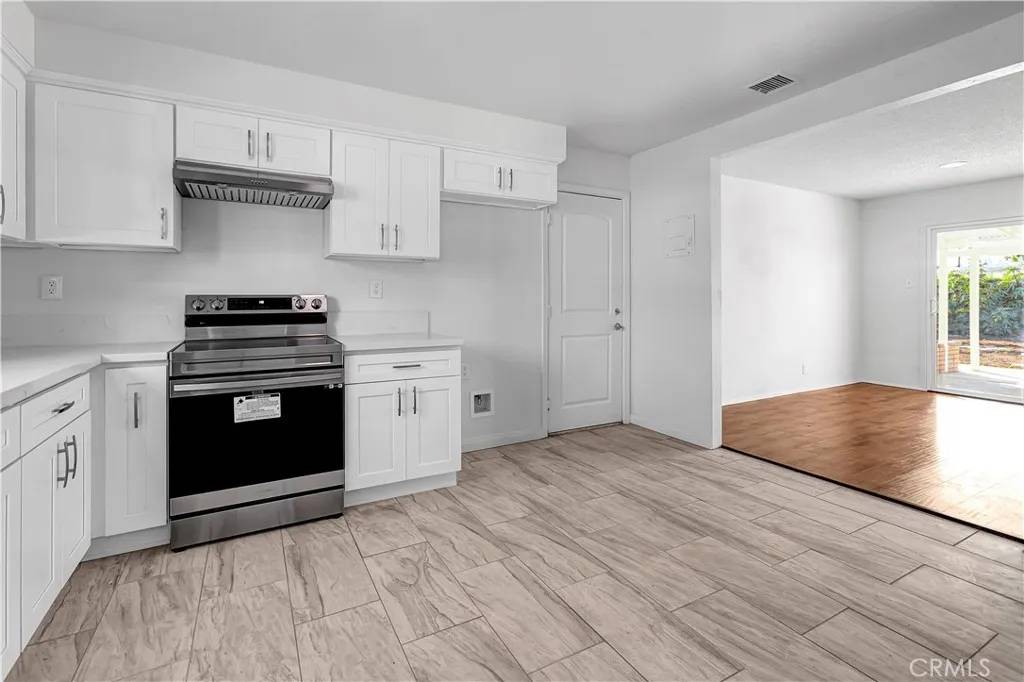 La Habra, CA 90631,1321 Kenwood Street