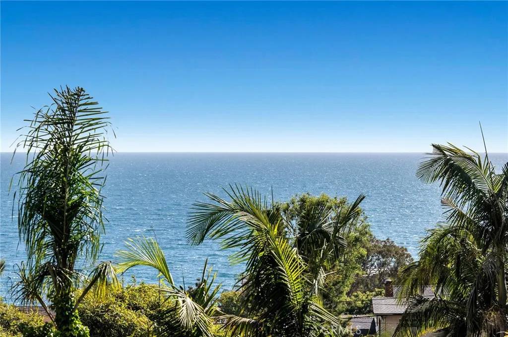 Laguna Beach, CA 92651,31711 Mar Vista Avenue