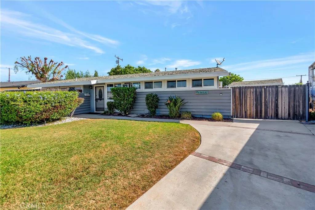 La Mirada, CA 90638,14537 San Esteban Drive
