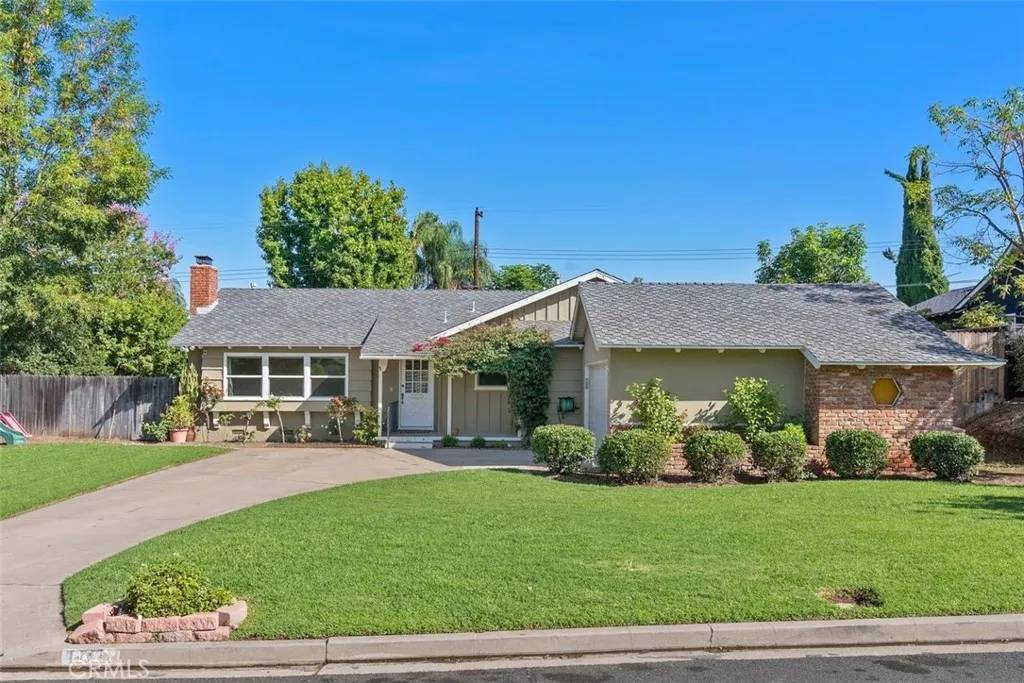 North Tustin, CA 92780,18411 Warren Avenue