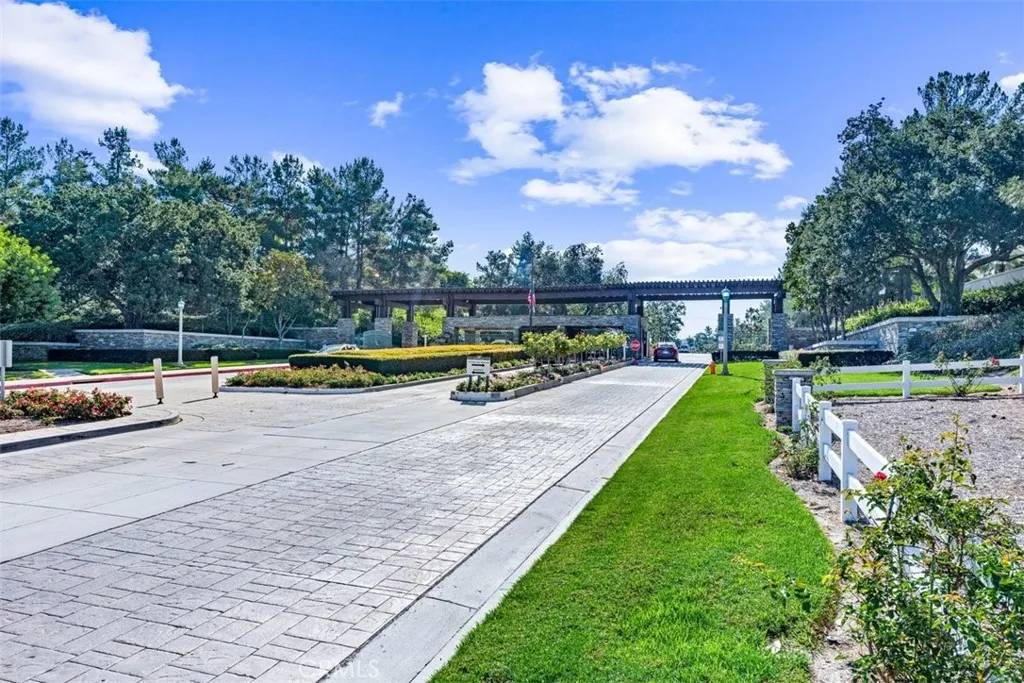 Rancho Santa Margarita, CA 92679,9 Berkshire
