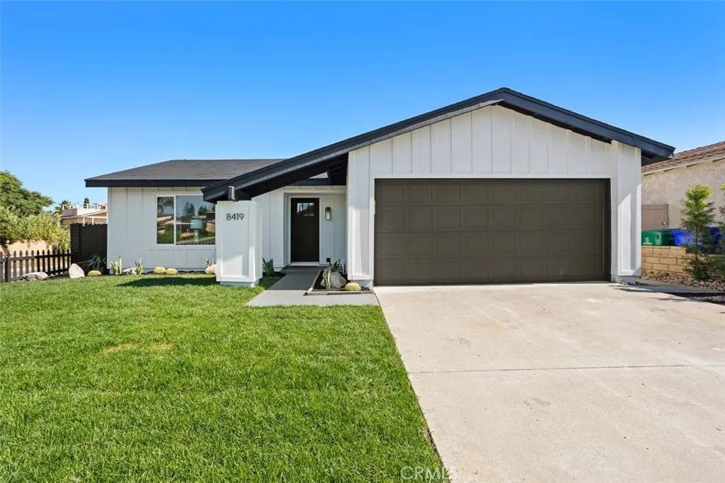 San Diego, CA 92126,8419 Menkar
