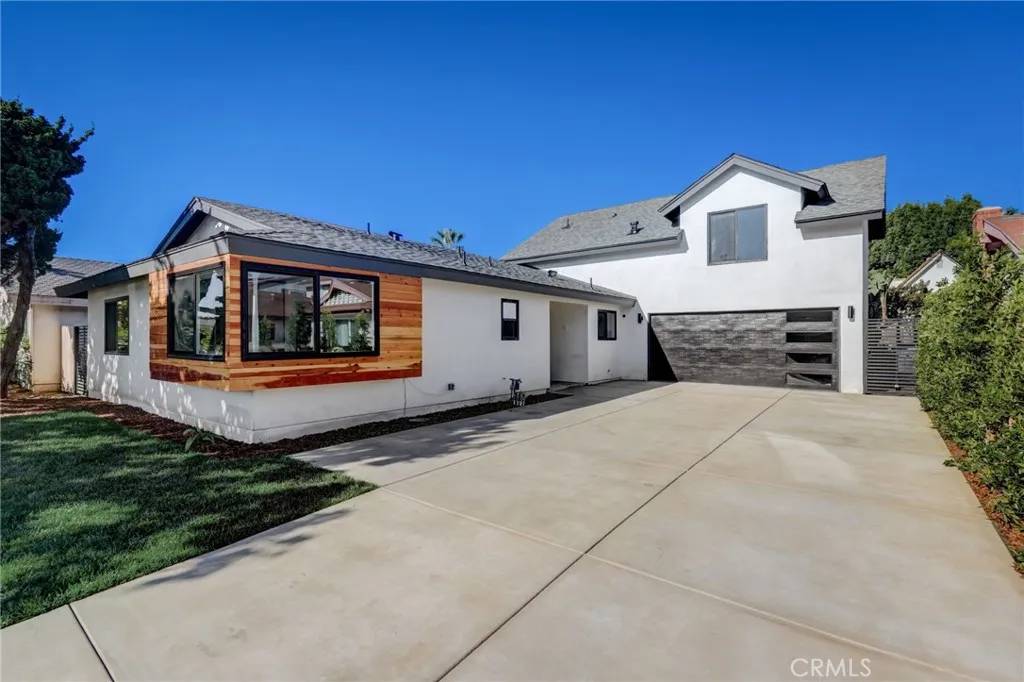 Tustin, CA 92780,13161 Silver Birch Drive