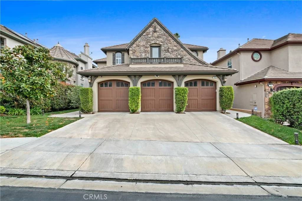 Placentia, CA 92870,518 Dickinson Circle